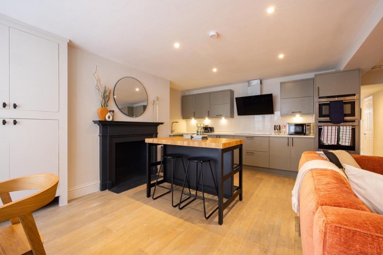 Apartmán The Paddington Flat - Modern 2Bdr With Patio Londýn Exteriér fotografie
